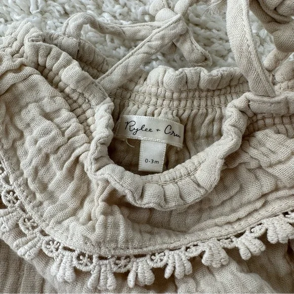 ‼️SOLD‼️ Rylee & Cru Ruffle Top - Picture 3 of 4